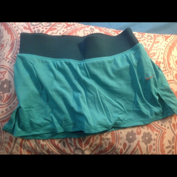 Nike Teal DriFit Workout Skort Sz Xs - Picture 3 of 7